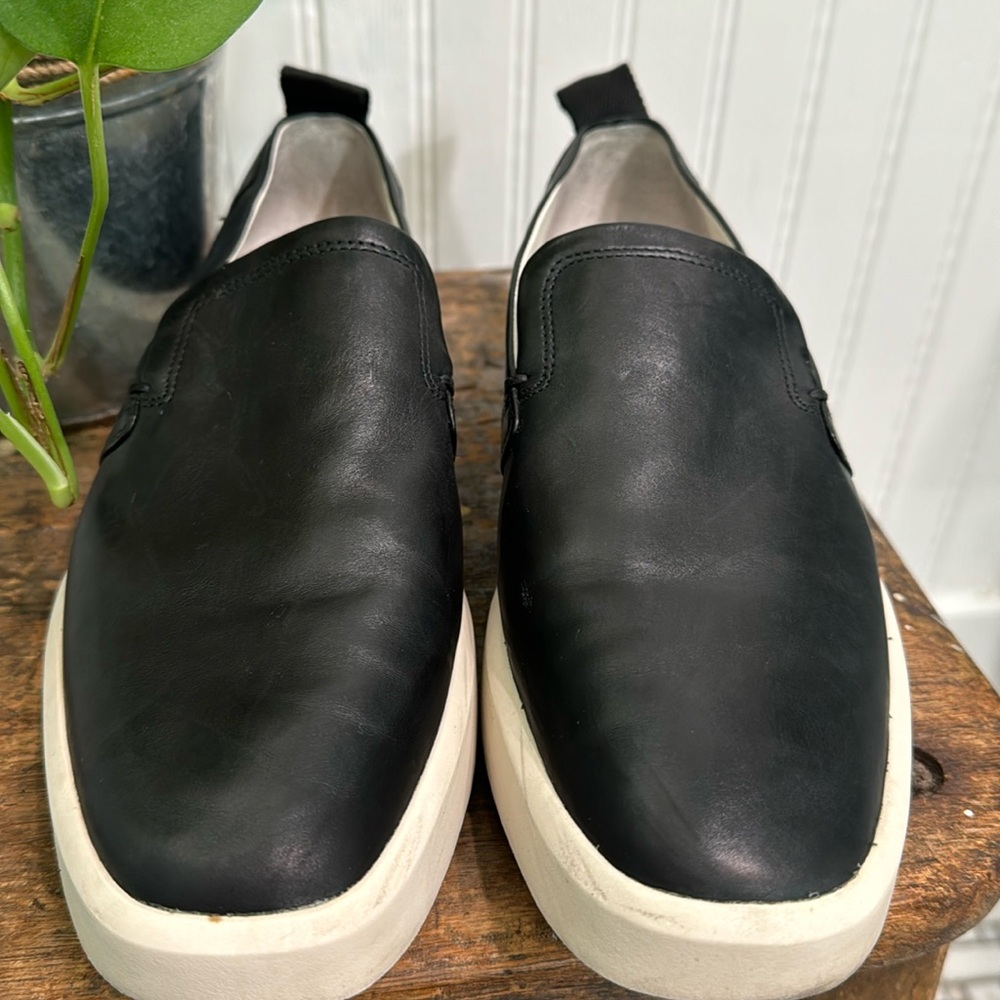 Black leather Sarto shoes